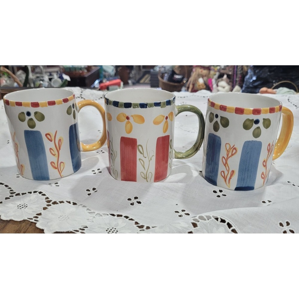 3 Wangs Wangs Intl Inc Coffee mugs Floral Design
